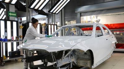 إقامة مصنع لـ BMW في المكسيك يوازن الإنتاج والمبيعات حول العالم