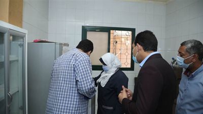 10 صور ترصد توفر الأدوية والمستلزمات الطبية لوحدة حجازة قبلي في قنا