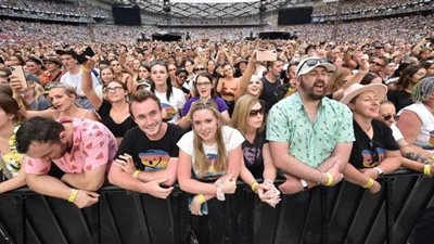 في زمن الـ كورونا.. أستراليا تسمح بعشرة آلاف متفرج بالملاعب