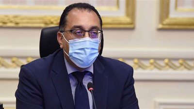 قرارات الحكومة اليوم: استمرار حظر التجوال من 8 مساء لـ4 فجرا.. ودراسة فتح دور العبادة في المحافظات الأقل إصابة