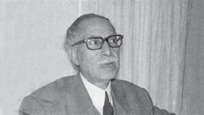 توفيق الحكيم يكتب : الكروش بيت الداء