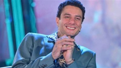 أحمد الفيشاوي ينشر فيديو من كواليس تصوير فيلم 