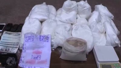 ضبط عاطلين بحوزتهما مخدرات بقيمة مليون و600 ألف جنيه بالتجمع الأول