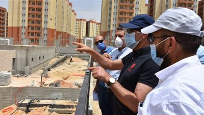 أشرف صبحي يتابع الأعمال الإنشائية بمدينة الرياضة بالأسمرات ومركز شباب أهالينا