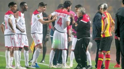 مدرب تونسي يشكر الوداد بعد كشفه فساد الترجي و