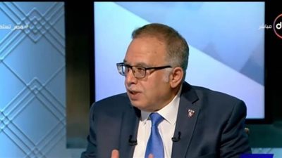 أستاذ بجامعة هارفارد: 90% من مصابي كورونا لا ينقلون الفيروس