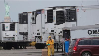 أمريكا: 711 وفاة جديدة بكورونا