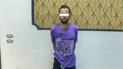 القبض على سائق بالمنيا بحوزته 64 تذكرة هيروين | صور