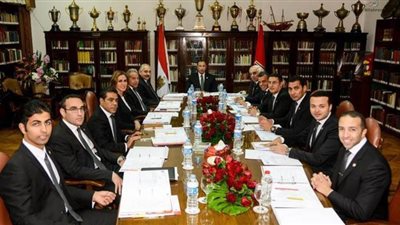 عثمان يكشف براءة مجلس الأهلي في أزمة تبرعات ترك | مستند