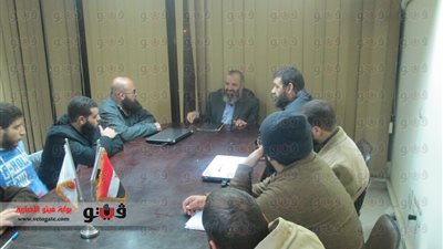 بالصور.. جلال مرة يناقش مع مركزية النور استعدادها للاستفتاء