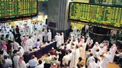 البورصة السعودية تتراجع لأدنى مستوى في 35 شهرا