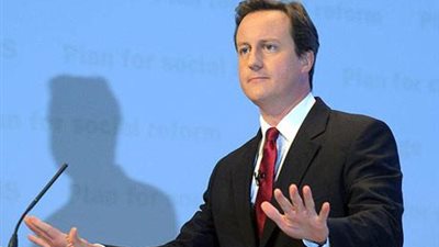 رئيس الوزراء البريطاني: قصف 