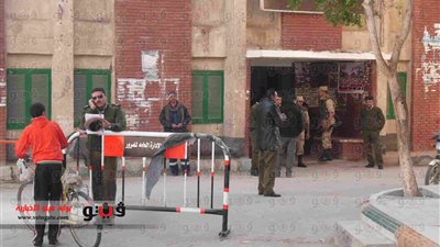 بالصور.. بدء توافد المواطنين إلى لجان الاستفتاء بالوادي الجديد