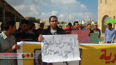 التحقيق مع رئيس اتحاد طلاب 