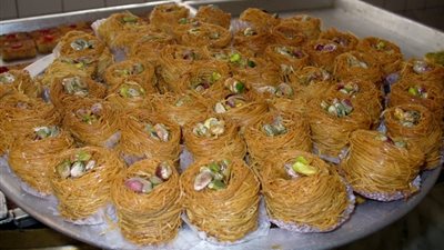 طريقة تحضير الكنافة بالقرفة والتفاح