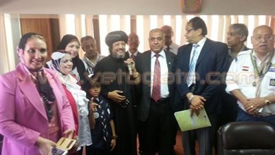بالصور.. الأنبا مرقس يلتقي رئيس جمعية الكشافة البحرية