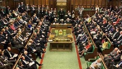 بريطانيا تجبر جوجل على شراء الأخبار التي تعرضها للبحث من مواقعها