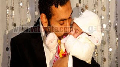 لاعبو الزمالك يتنافسون في تقديم هدايا لـ