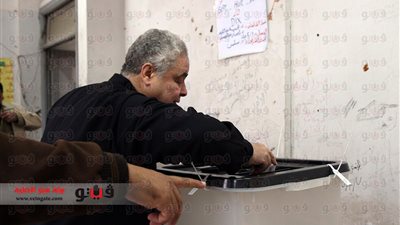 بالصور.. إقبال كثيف من أهالي كفر العلو للتصويت على الدستور