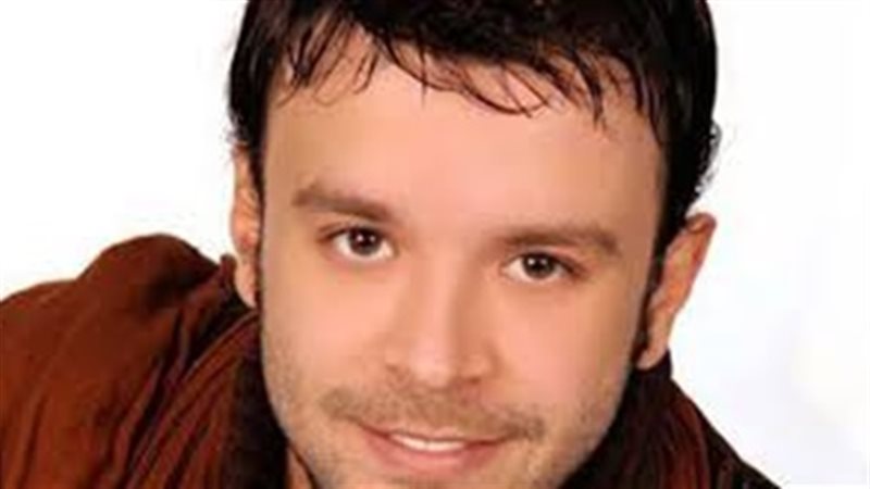 الفنان ماهر عصام
