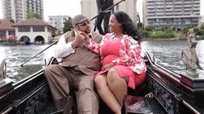 بالفيديو.. شاهد المفاجأة التي أعدها رجل لزوجته اليائسة من وزنها الزائد