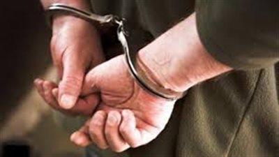 القبض على عاطل سرق محل 