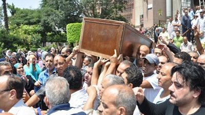 تشييع جنازة 