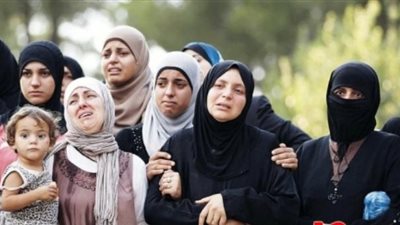 استمرار الاستغلال الجنسى للمرأة السورية.. شبكة حقوقية أورومتوسطية ترصد تعرض قاصرات للاغتصاب بمخيمات اللاجئين.. ووقوع جرائم شرف بعد تعرض الإناث للعنف الجنسى بالسجون.. وتدين الصمت الدولى على هذه الجرائم