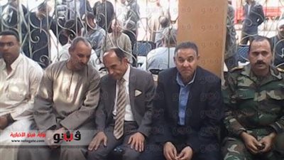 بالفيديو و الصور.. محافظ الفيوم في عزاء شهيد إبشواي
