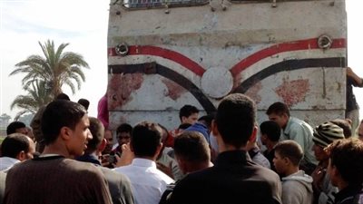 مصرع شابين صدمهما قطار بدمنهور