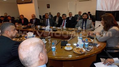 بالصور.. وزيرة الهجرة تبحث مع وفد إماراتي التعاون بين البلدين