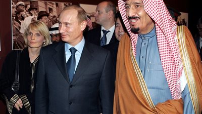 الكرملين: بوتين ناقش تسوية الأزمة السورية مع العاهل السعودي