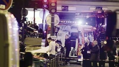 هجمات عنصرية على مساجد أوربا بعد أحداث باريس.. حريق في مسجدين بكندا عقب هجوم باريس.. تهديدات للمساجد في أمريكا.. أكثر من 78 اعتداء على جوامع ألمانيا.. هجوم بالفؤوس على بيوت الله في النرويج