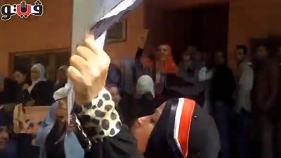 بالفيديو .. نساء العمرانية تطالب