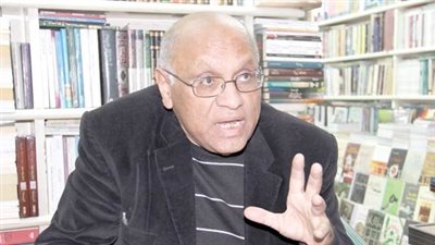 القعيد: اقتراب الأدب من الاحتقان الطائفى محفوف بالخطر