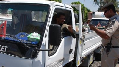 أمن أسيوط يتمكن من إعادة سيارة مهربة من الجمارك