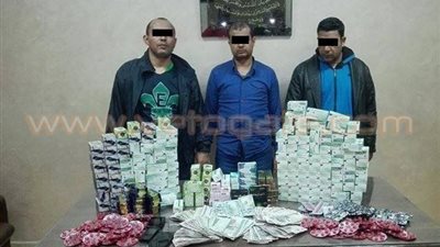 حبس رئيس وحدة محلية لحيازته 12 ألف قرص مخدر في الشرقية