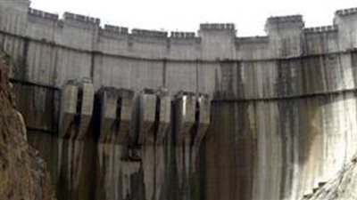 قطار صراع «النيل» يتوقف مؤقتًا بـ«جوبا».. جنوب السودان يوقع على «عنتيبي» والأزمة تتصاعد.. الإخطار المسبق والتصويت بالأغلبية ومصالح مصر والسودان 3 محاور رئيسية.. 5اتفاقات 