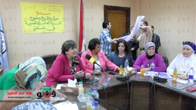 بالصور.. سكرتيرة المرأة العاملة تطالب السيدات بالخروج بكثافة يومي الانتخابات