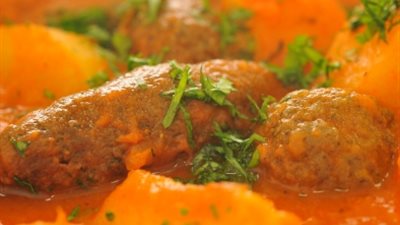 طريقة عمل «كفتة الأرز بصلصة الطماطم» من مطبخ الشيف أسامة