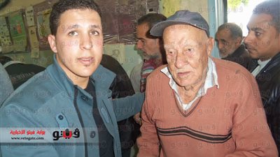 بالصور.. سيناوي 83 عاما يصوت بـ 