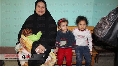 بالصور .. أهالي السيدة زينب يلبون نداء السيسى ويصطحبون أطفالهم