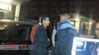 بالصور.. عامل غرفة ملابس الإنتاج يعتدي بالضرب على 