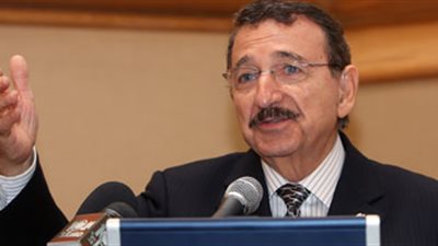 بالفيديو.. مصطفى السيد: الذهب لعلاج كلاب مصر من السرطان