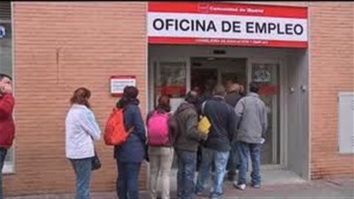 تفاقم الأزمة الاقتصادية الإسبانية رغم إجراءات التقشف