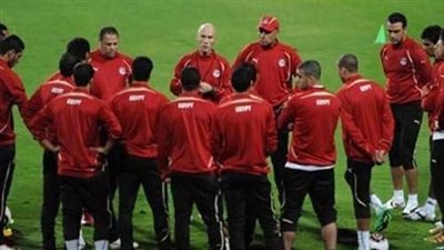 لاعبو المنتخب يرفضون إقامة لقاء غينيا على ملعب الجونة