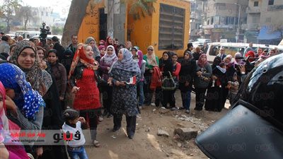 بالفيديو والصور.. أهالي الغربية يصوتون على أنغام 