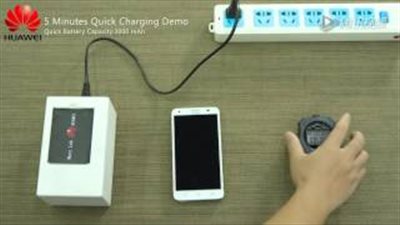 بالفيديو.. بطارية هواوي الجديدة تشحن الهواتف 50% خلال 5 دقائق