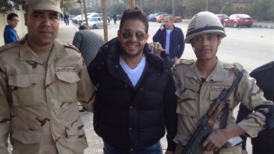 بالصور.. حماقي: مليون نعم للدستور