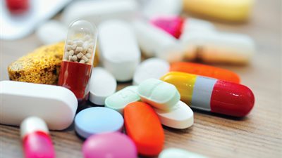 15 شركة مصرية تبدأ تصدير علاج السرطان لـ«رومانيا»